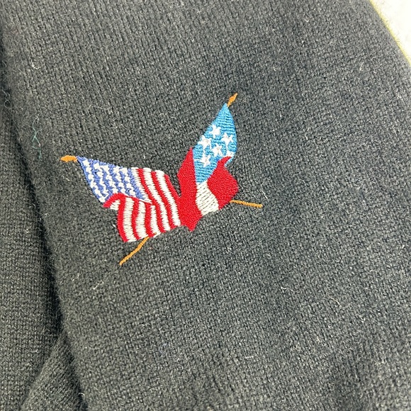 Peter Millar •XL• 100% Cashmere Vintage V Neck Sweater - Picture 3 of 7